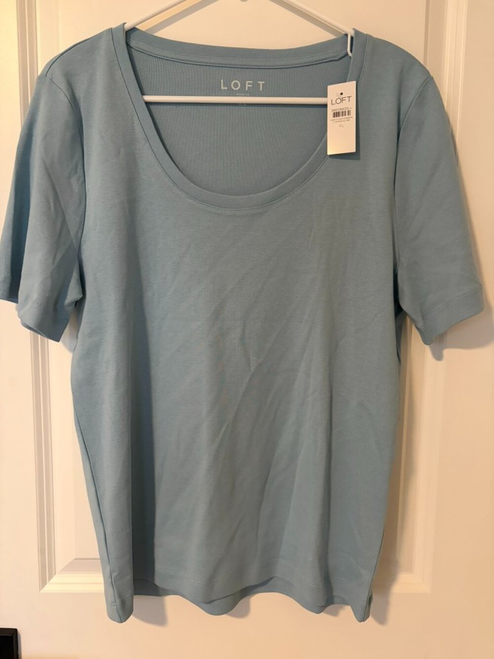 LOFT Scoop Neck T-Shirt